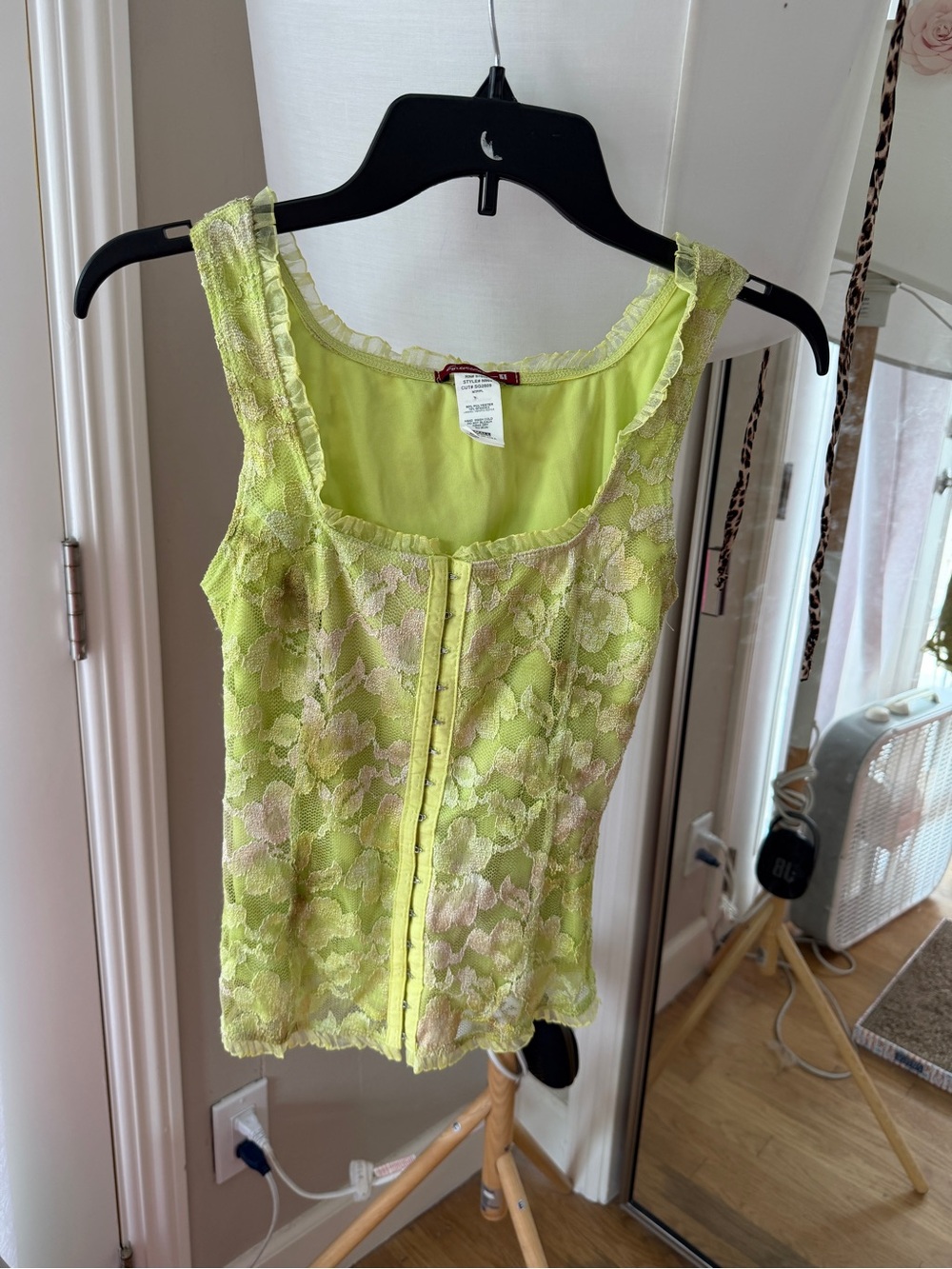 Lace tank